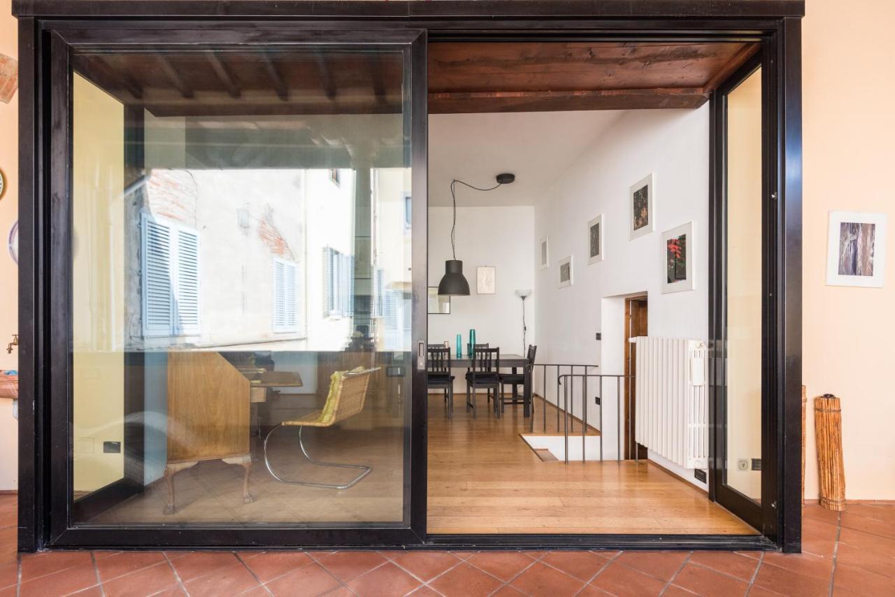 Refined Flat With Private Loggia In San Frediano Appartamento Firenze